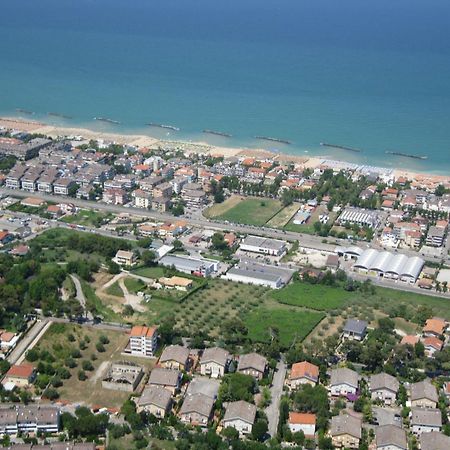 Holiday Dreams Apartment Francavilla Al Mare Luaran gambar
