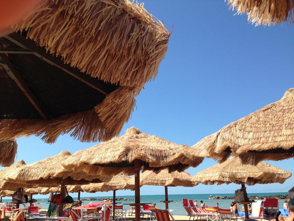 Holiday Dreams Apartment Francavilla Al Mare Luaran gambar