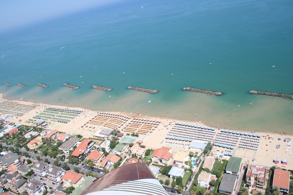 Holiday Dreams Apartment Francavilla Al Mare Luaran gambar