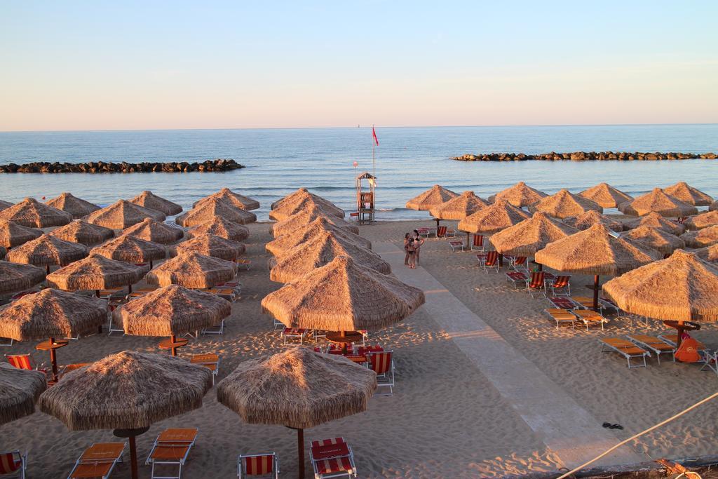 Holiday Dreams Apartment Francavilla Al Mare Luaran gambar